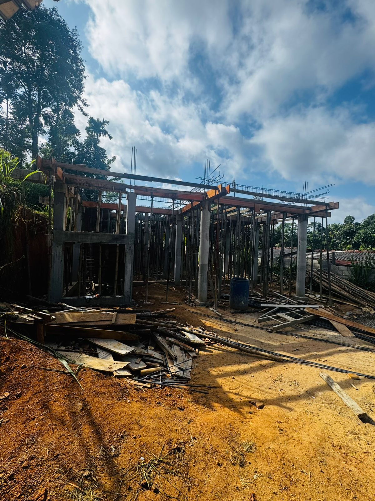 Reinforced concrete frame and beams of a Lakmal Construction project in progress